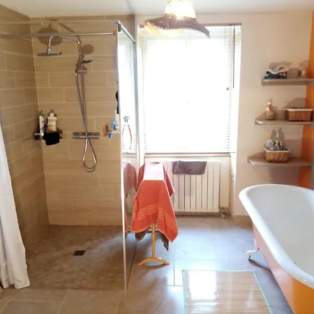 Bed & Breakfast D'hotes Les Papillons Mars (Loire)